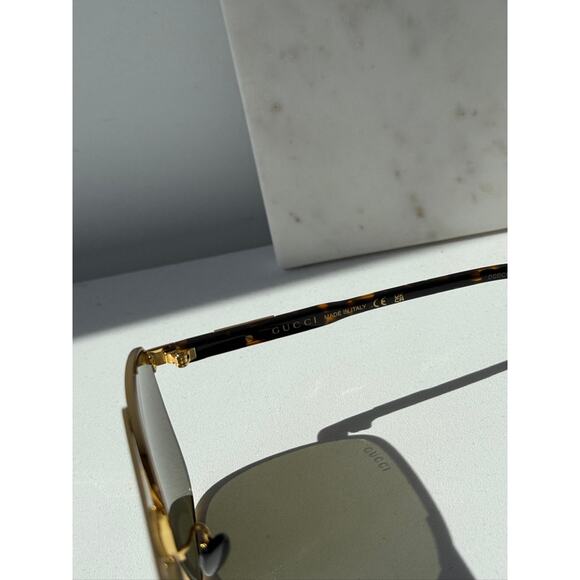 NEW Gucci GG1164S Squared Gold Aviator Unisex Sunglasses - Picture 9 of 10